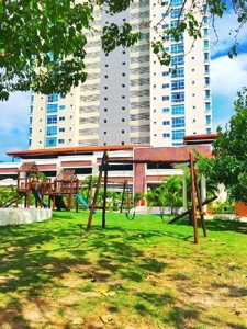 *******SOLD*********Coronado Condo on golf course - image 14