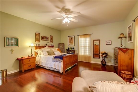Perfect Mini Farm For Sale in Middle Tennessee - image 21