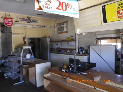 Closed Convenience Store Central Tx - Drastically Reduced! - image 7