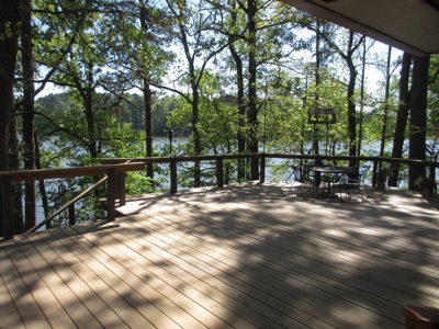 Beautiful Waterfront Home On Pineywoods Lake - image 2