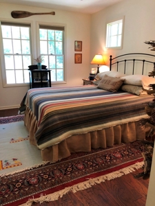 Beautiful Waterfront Home On Pineywoods Lake - image 14