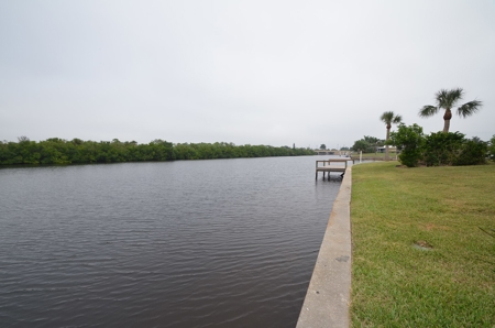Beautiful Water Front Home for Sale Port Charlotte, Fl - image 4