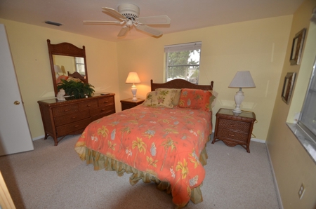 Beautiful Water Front Home for Sale Port Charlotte, Fl - image 30
