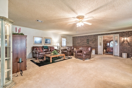 Equestrian Property in Clark County, AR near Arkadelphia - image 2