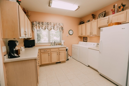 Nc Waterfront Home In A Gated Community-Hertford, Nc - image 31