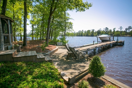Nc Waterfront Home In A Gated Community-Hertford, Nc - image 2