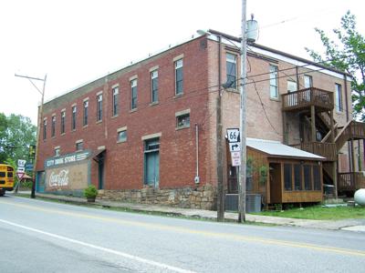 Historic 3 Story Brick Building For Sale in Leslie, Arkansas - image 1