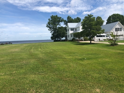 Waterfront Lot For Sale On The Albemarle Sound, NC - image 3