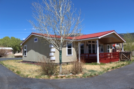 Eagle Nest Lake view home, NM near Angel Fire and fishing - image 1