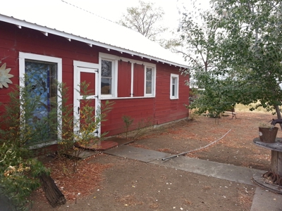 Northern California Farm Horse Property in Siskiyou County - image 8