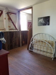 Northern California Farm Horse Property in Siskiyou County - image 34