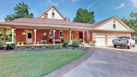 1849 Vintage Historic Antebellum Mansion For Sale in West TN - image 38