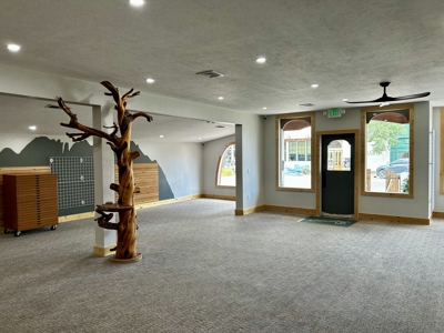 Commerical Building For Sale In Prime Location of Westcliffe - image 24