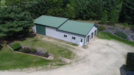 Well Maintained Country Home in Sparta WI - image 12