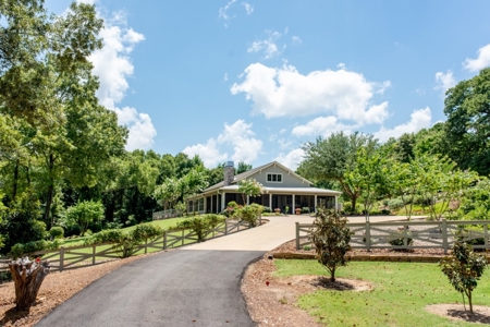 Lakefront Home For Sale On Lost Prairie Lake, Palestine Tx - image 1
