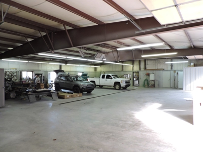 Commercial Property Business For Sale On High Traffic Local - image 5