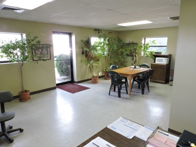 Commercial Property Business For Sale On High Traffic Local - image 8
