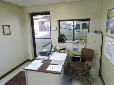 Commercial Property Business For Sale On High Traffic Local - image 9