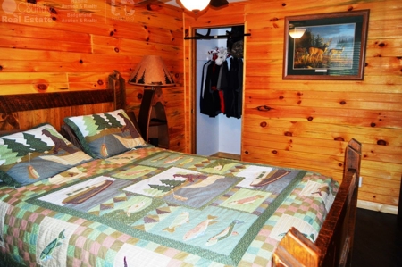 Country Living at it’s Finest in Westfield WI - image 11