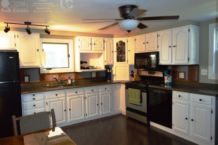 Country Living at it’s Finest in Westfield WI - image 4