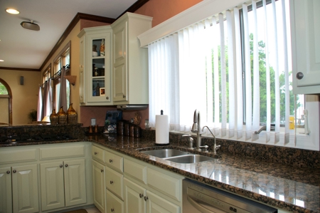 Coastal NC Luxury Home-Amazing & Expansive view of the River - image 15