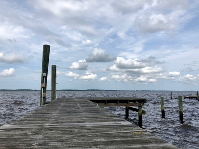 Coastal NC Luxury Home-Amazing & Expansive view of the River - image 27