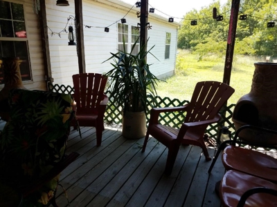 Country living with you own oil production - image 10