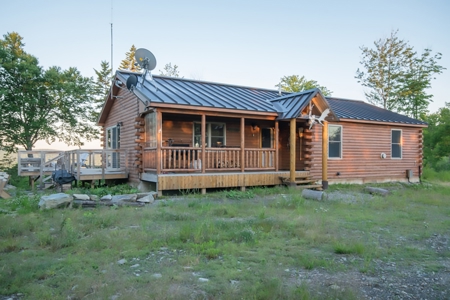 Off-Grid Log Home For Sale | Elm Stream, Maine - image 6