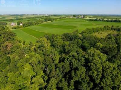 Spectacular Hunting & Farmland in Southwest Wisconsin - image 29