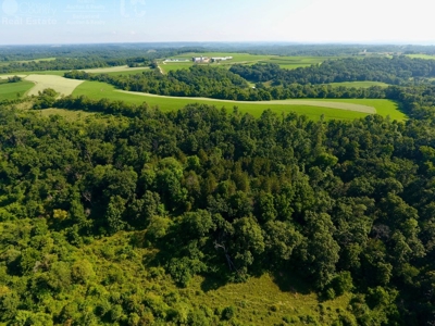 Spectacular Hunting & Farmland in Southwest Wisconsin - image 31