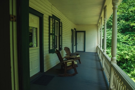 Woolwine VA B&B or Family Retreat for Sale - image 10