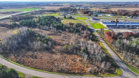 Commercial Property for Sale in Waupaca County - image 11