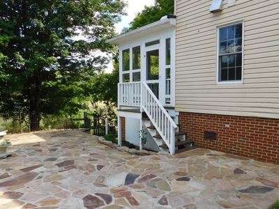 Historic Colonial Home on 189 Acres - image 7