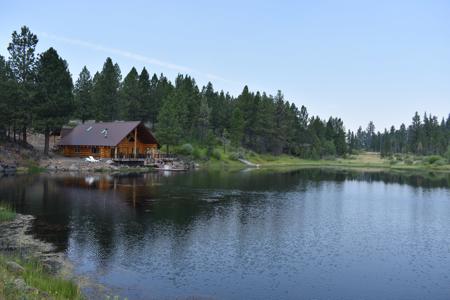 Eastern Oregon Forest Cabin with Private Lake - image 35