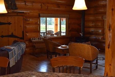 Eastern Oregon Forest Cabin with Private Lake - image 15