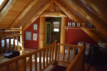 Eastern Oregon Forest Cabin with Private Lake - image 12