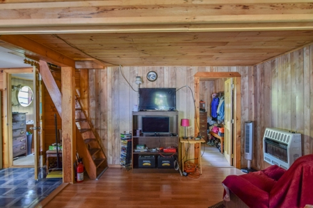 Off-Grid Camp For Sale in Molunkus, Maine - image 23
