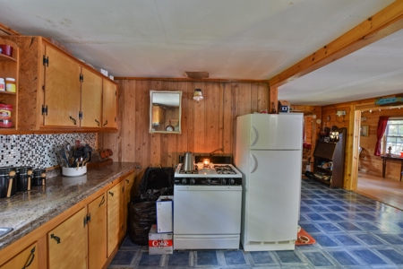 Off-Grid Camp For Sale in Molunkus, Maine - image 18