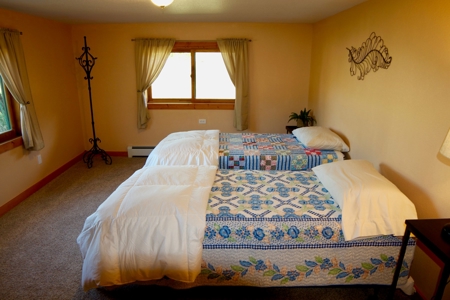 Colorado hobby farm on 40 acres with running creek & views - image 3