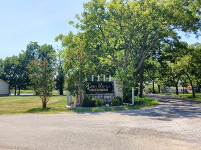 Beautiful Lot All Set And Ready To Go/ Lake Texoma - image 17