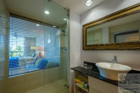 **********SOLD***************Studio for sale in Coronado - image 9