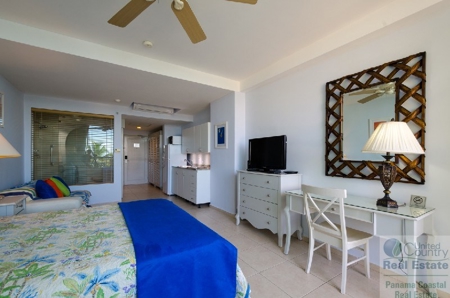 **********SOLD***************Studio for sale in Coronado - image 6