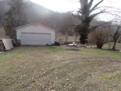 571.43 ACRES OF WV LAND & 614.55 NET MINERAL ACRES OF OGM's - image 14