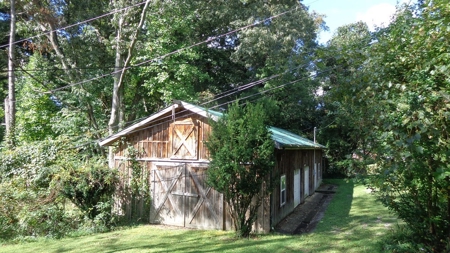 Updated, Italian Stone House For Sale In Abingdon VA - image 30