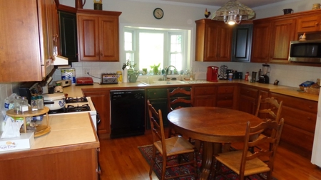 Updated, Italian Stone House For Sale In Abingdon VA - image 16