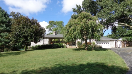 Updated, Italian Stone House For Sale In Abingdon VA - image 23