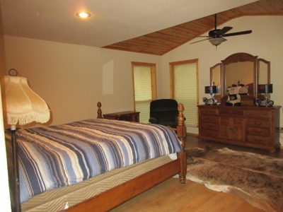 Lake Area Home For Sale In Shirley Arkansas - image 8