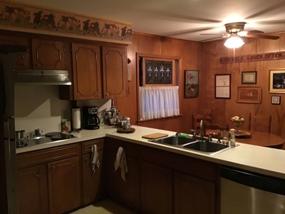 Beautiful 1.5 Story Main Street House near Downtown For Sale - image 22