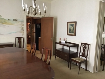 Beautiful 1.5 Story Main Street House near Downtown For Sale - image 23