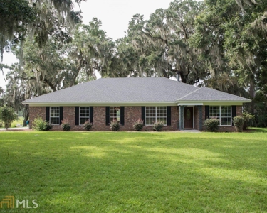 3BR, 3BA Waterfront Home In Coffee Bluff Savannah, GA - image 1